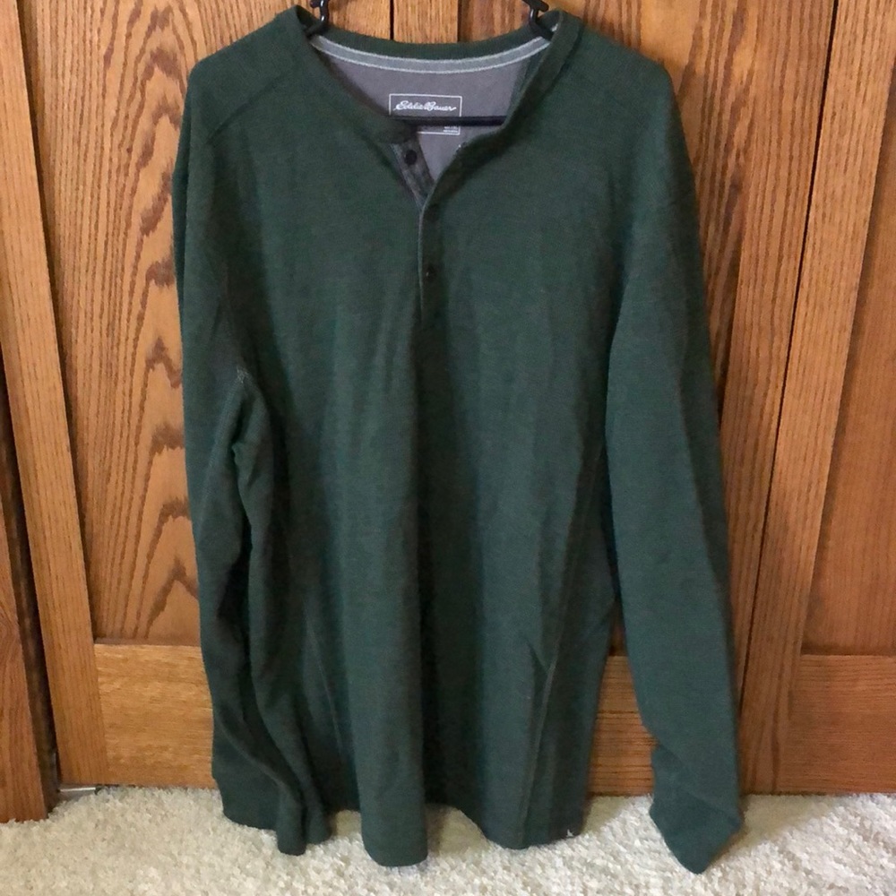 Eddie Bauer light weight sweater/long sleeve